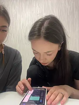 Arilina_ live