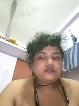 Deborbhavi222 live