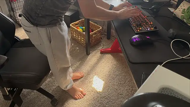 LatinFurBall live
