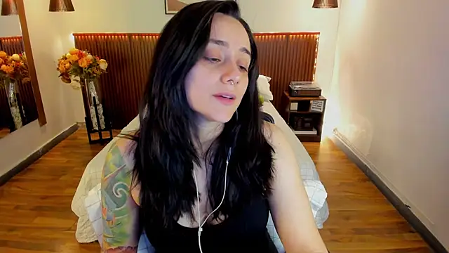 KatherineBond live