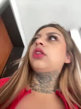 Im_Emily_ live