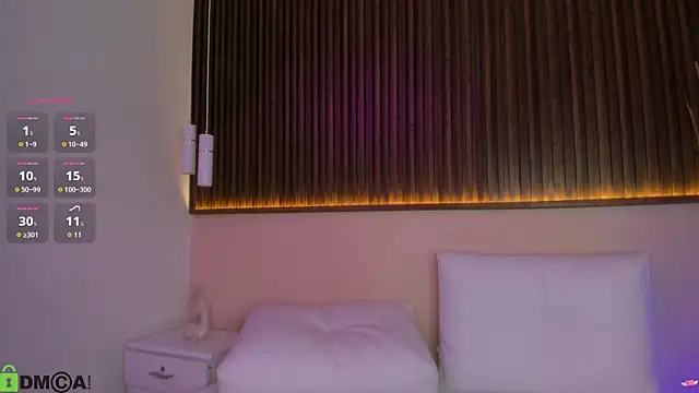 rebecaa_grey live