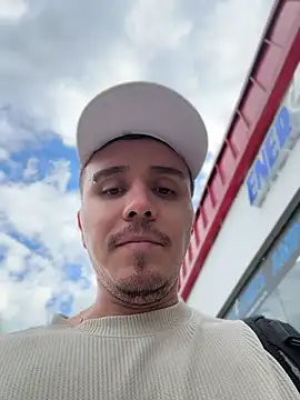 adam-rivera profile