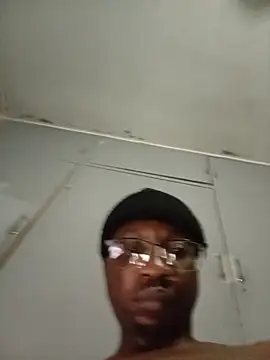 TheeRealShow live