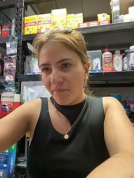 Andrea_19blonde live