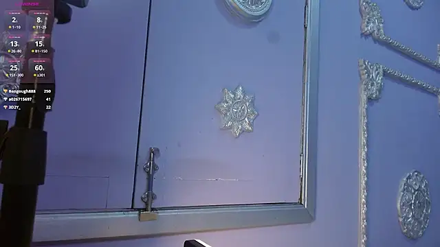 LavaGrirl live
