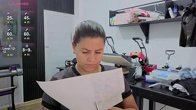 Daniela_mendoza26 live