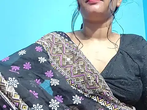 Adhiti_1 live