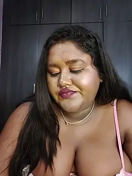 horny_diana live