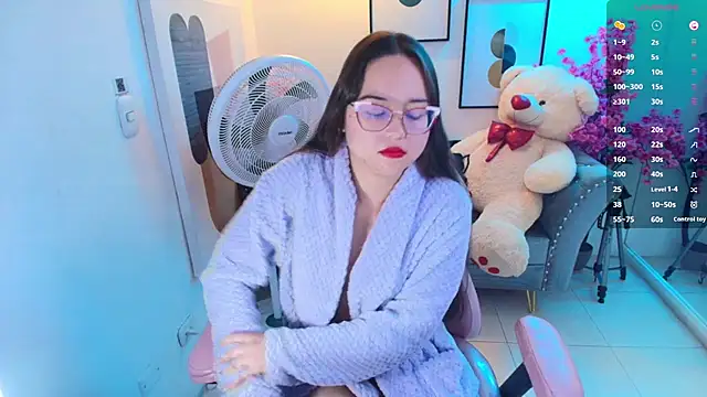 Shady_bug live
