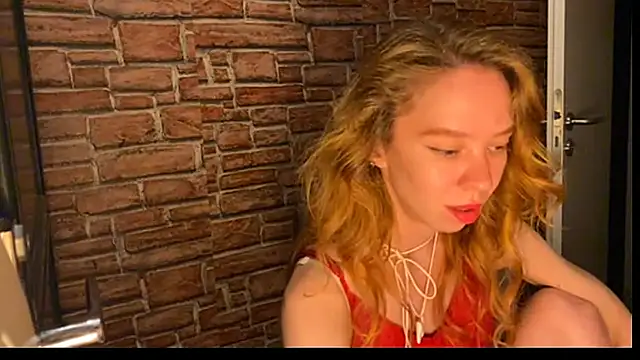 ElizaStorm live