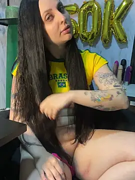yumi-hot live