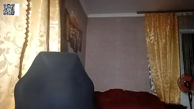 DiamondLady555 live
