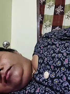 yamini1431 live