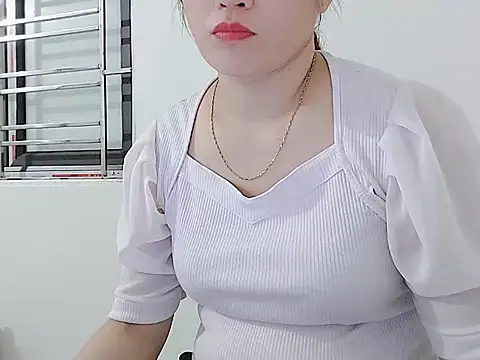 Miuu99 live