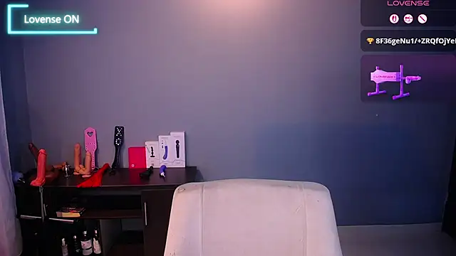 sashaHarding11 live