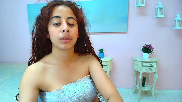 scarlett_clyde live
