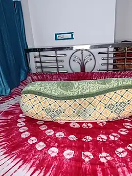 CamGirl_Neha live