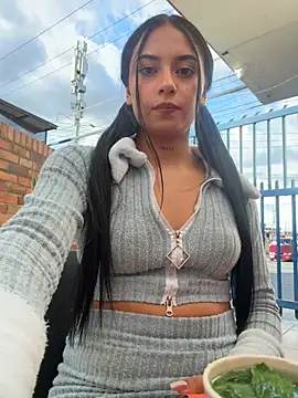 LilacNoir live