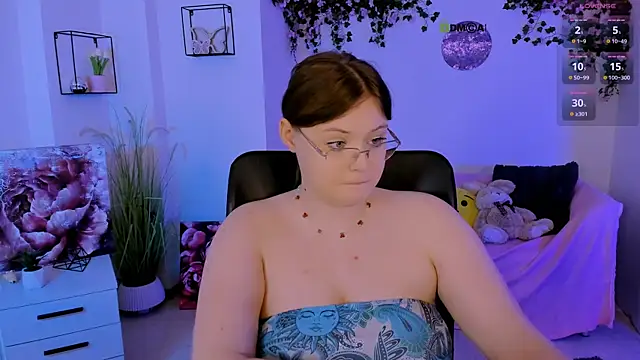 nikole_kitt live