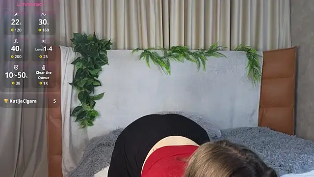 MissBadTiming live