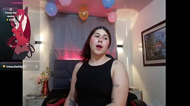 Inari_Joness live