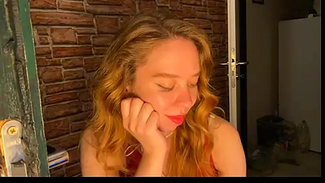 ElizaStorm live