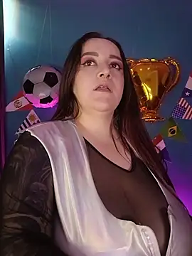 Lena_black_ live