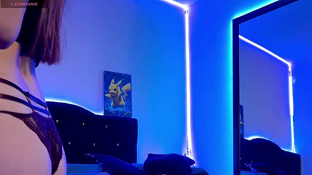 Bella_Velvet0 live