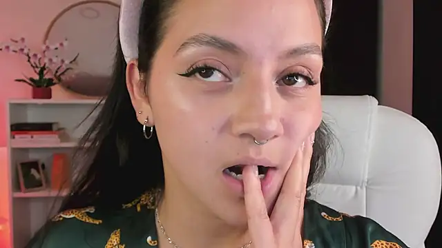 nahiapaws live