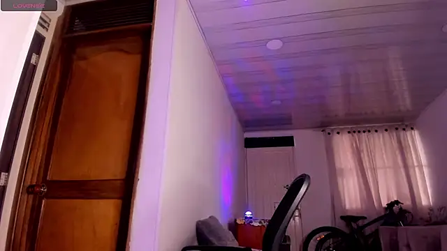 mia_velvet1 live