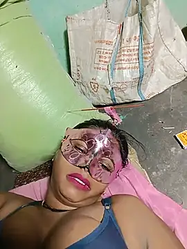 hotpussyxxx777 live
