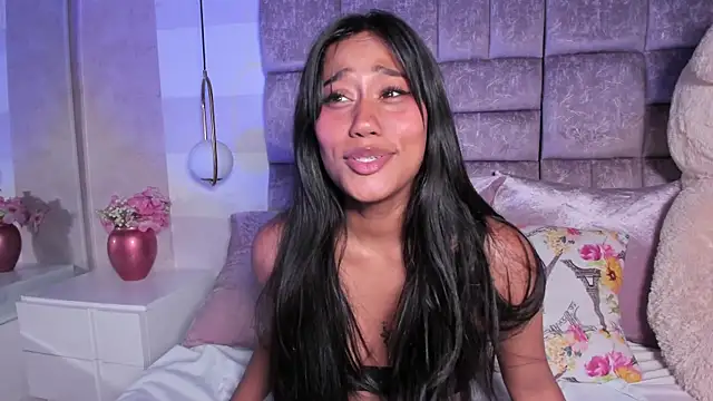 thalia_nichols live