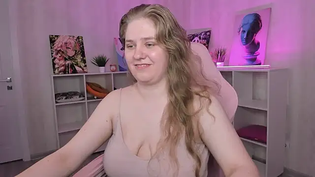 Megan_Violer live