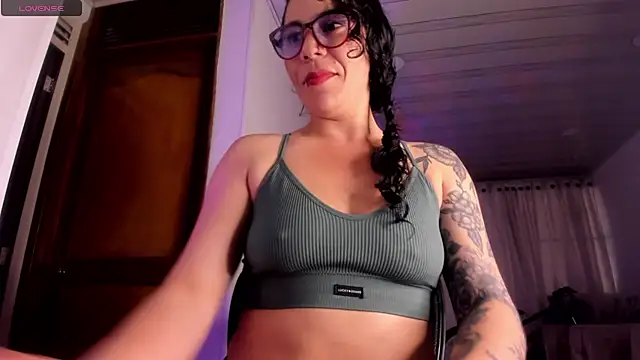 mia_velvet1 live