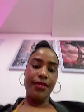Ayla_Noir live