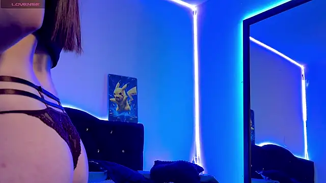 Bella_Velvet0 live