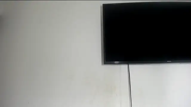 Fox_Loves live