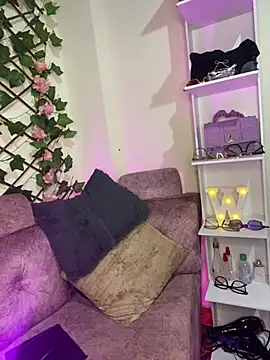 Dirty_isabella18 live