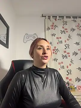 Sophia_LuxxX live