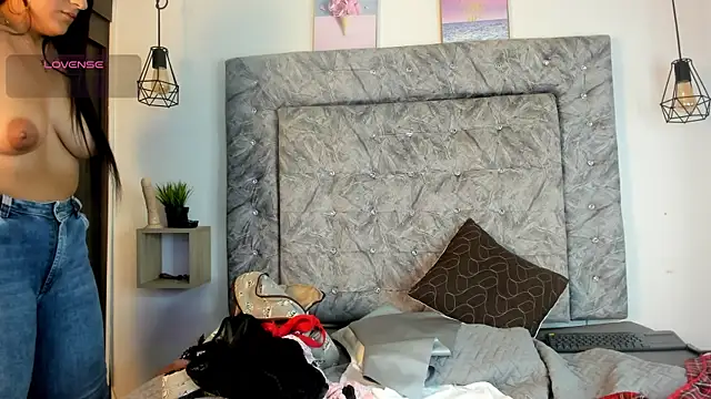 Mia_velvet23 live