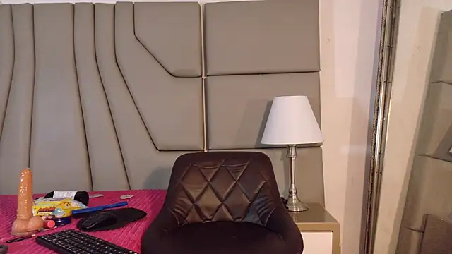 BabyBrown__ live