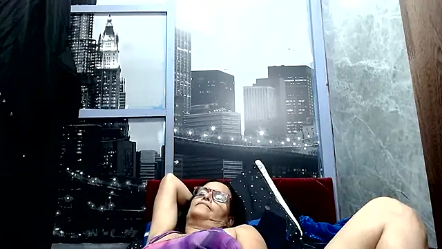 Nastylatinaxxx live