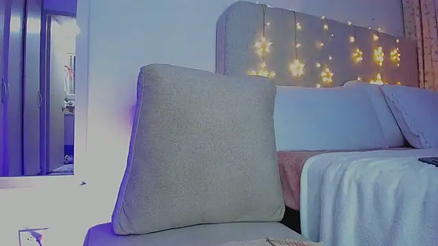 TheGloriousSophie live