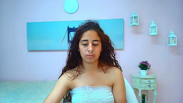 scarlett_clyde live