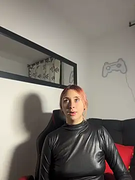 Sophia_LuxxX live