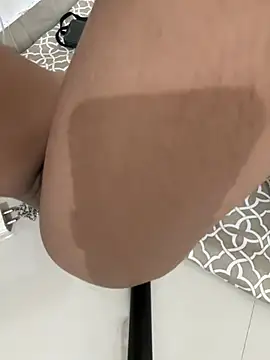 cute_manu- live