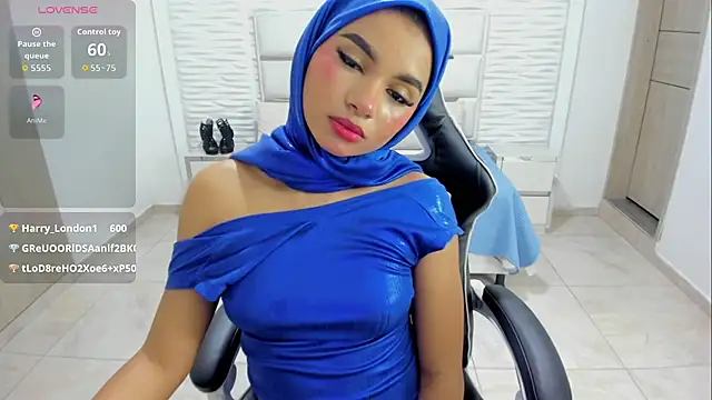 Layla_irfan live