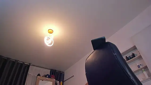 pollet_brown live