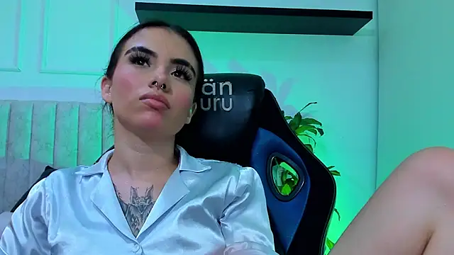 isabella_hv live